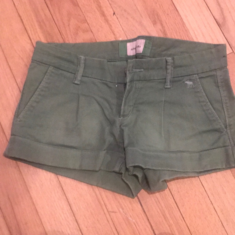 Women’s jean shorts